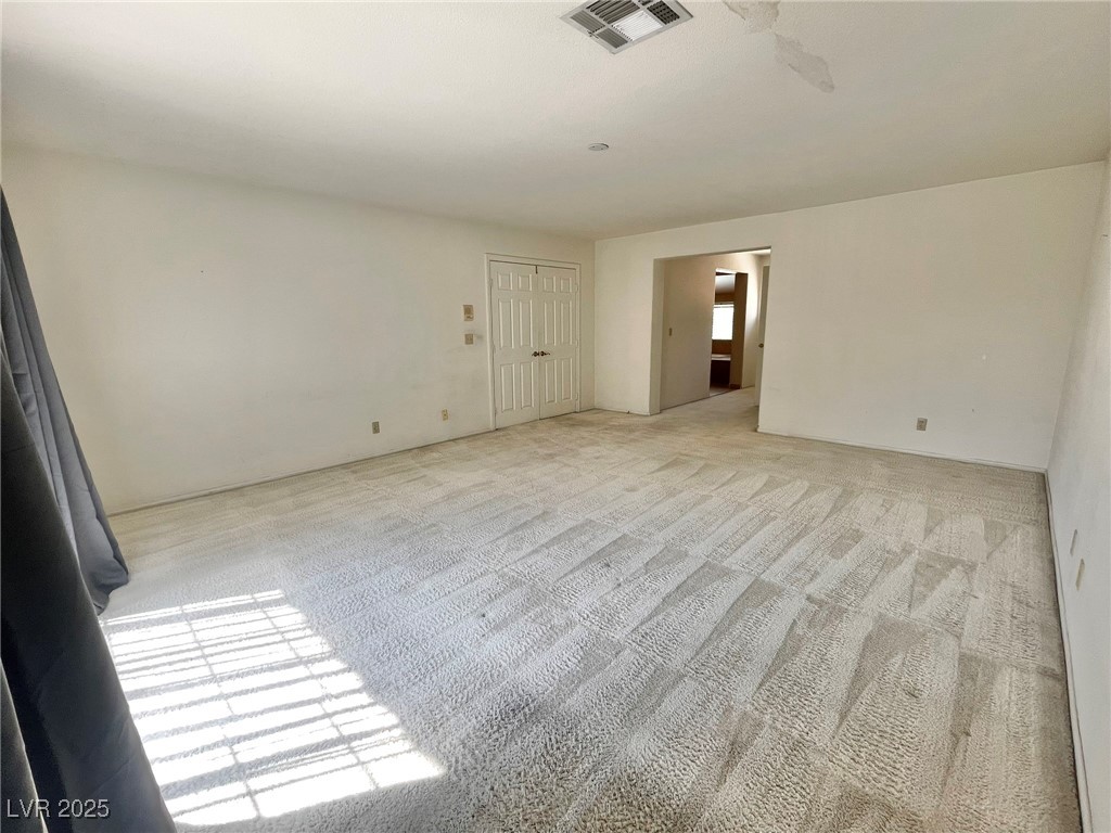 8312 Aqua Spray Avenue