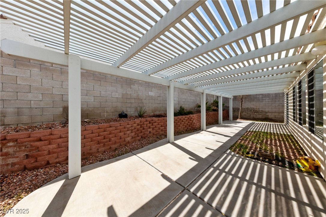 274 Pear Meadow Street