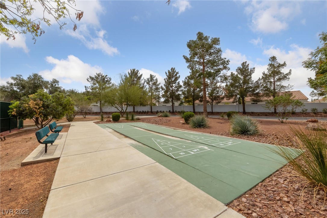 274 Pear Meadow Street