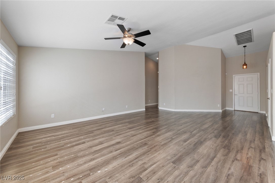 274 Pear Meadow Street