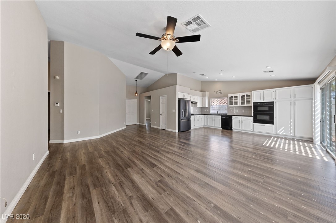 274 Pear Meadow Street