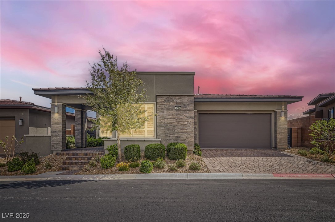 6712 Iron Square Street