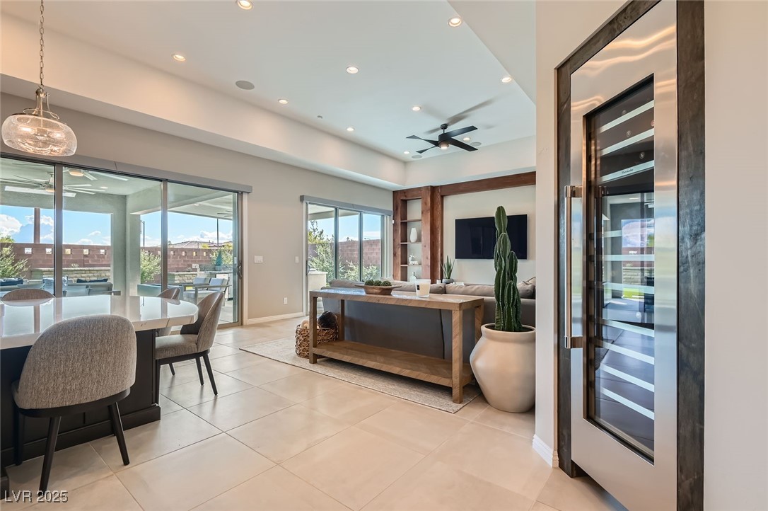 6712 Iron Square Street