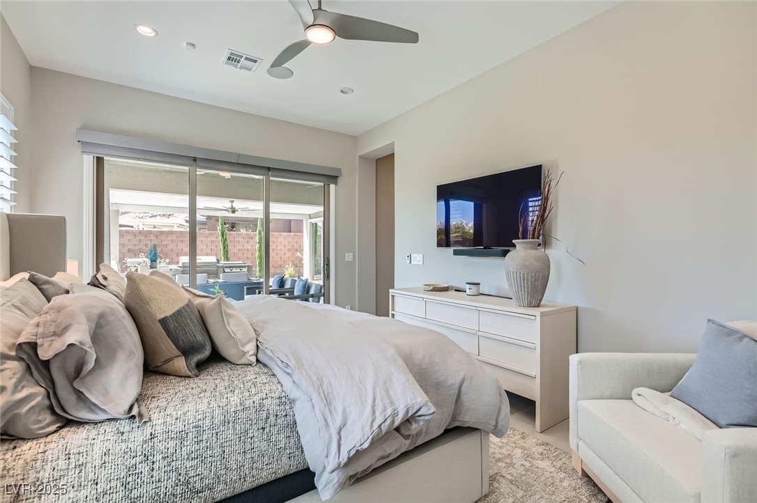 6712 Iron Square Street