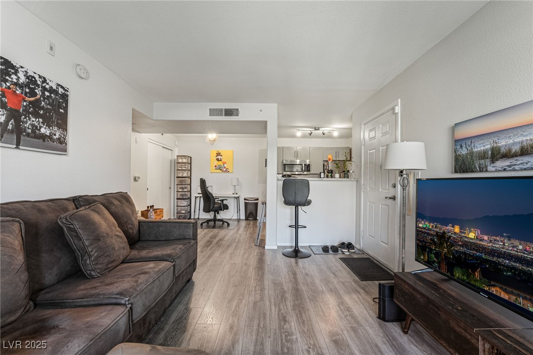 950 Seven Hills Drive 2917