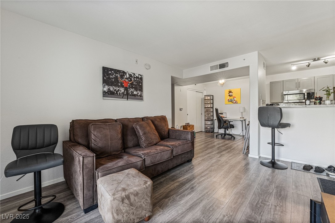 950 Seven Hills Drive 2917