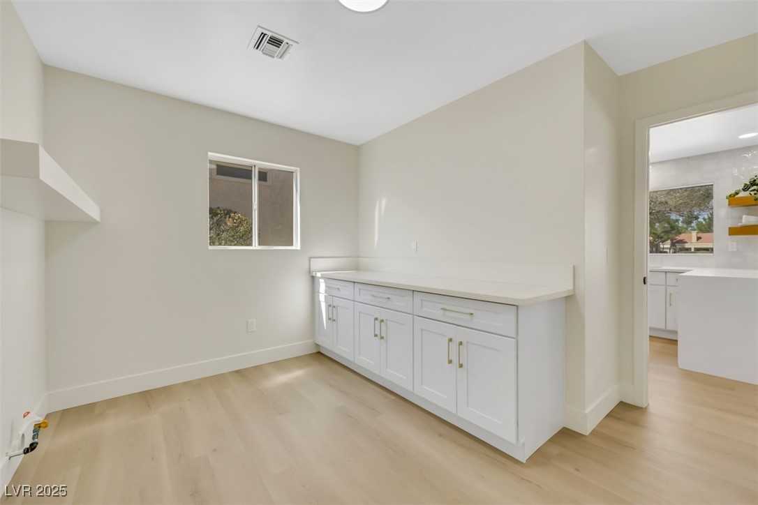 9524 Sundial Drive