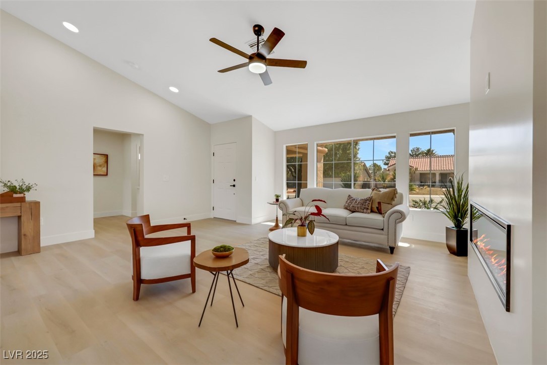 9524 Sundial Drive