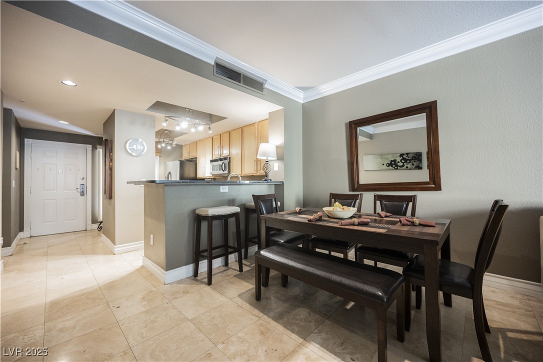 230 East Flamingo Road 212