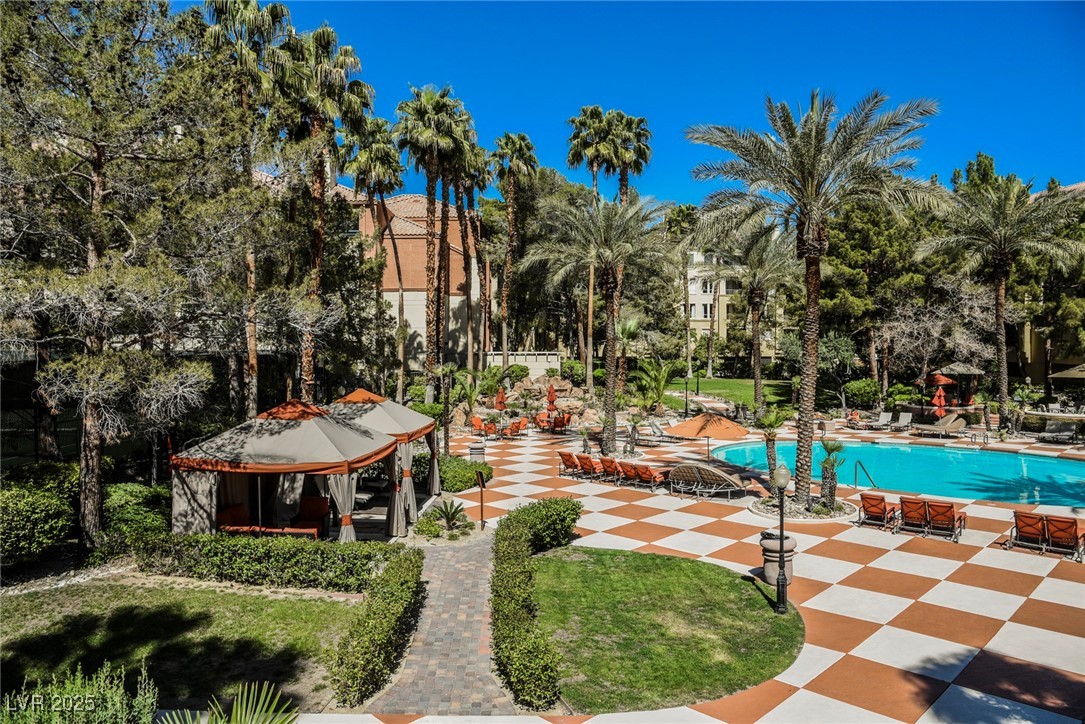 230 East Flamingo Road 212