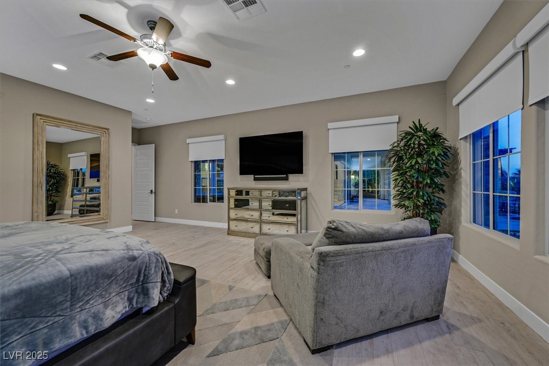 10 Olympia Outlook Drive