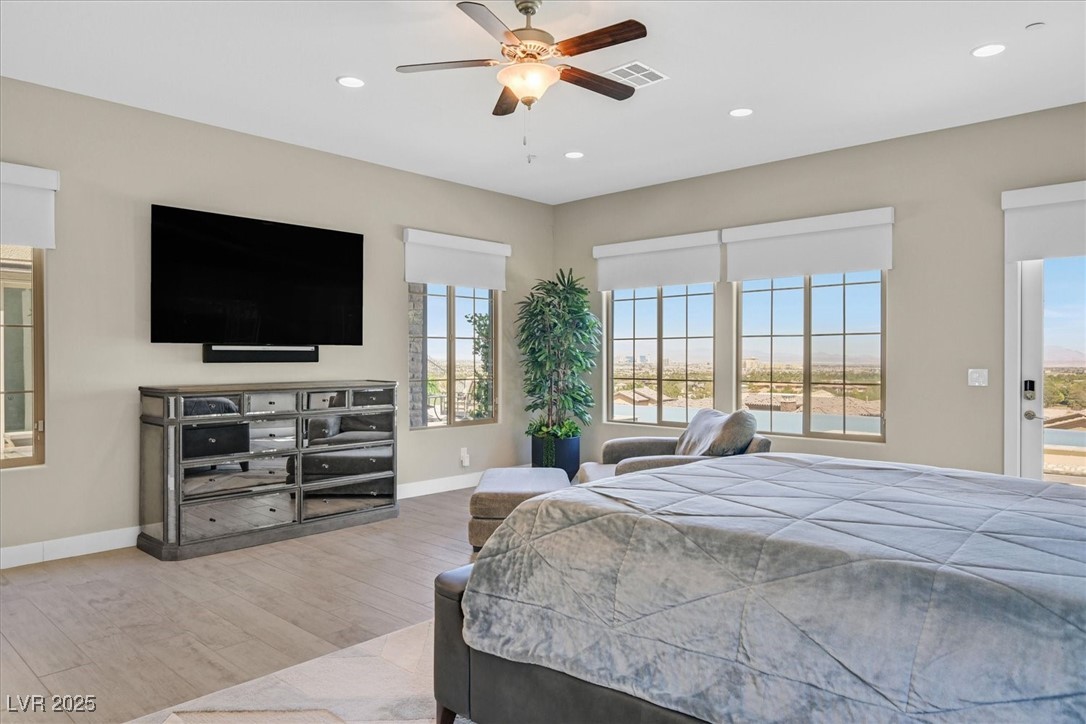 10 Olympia Outlook Drive