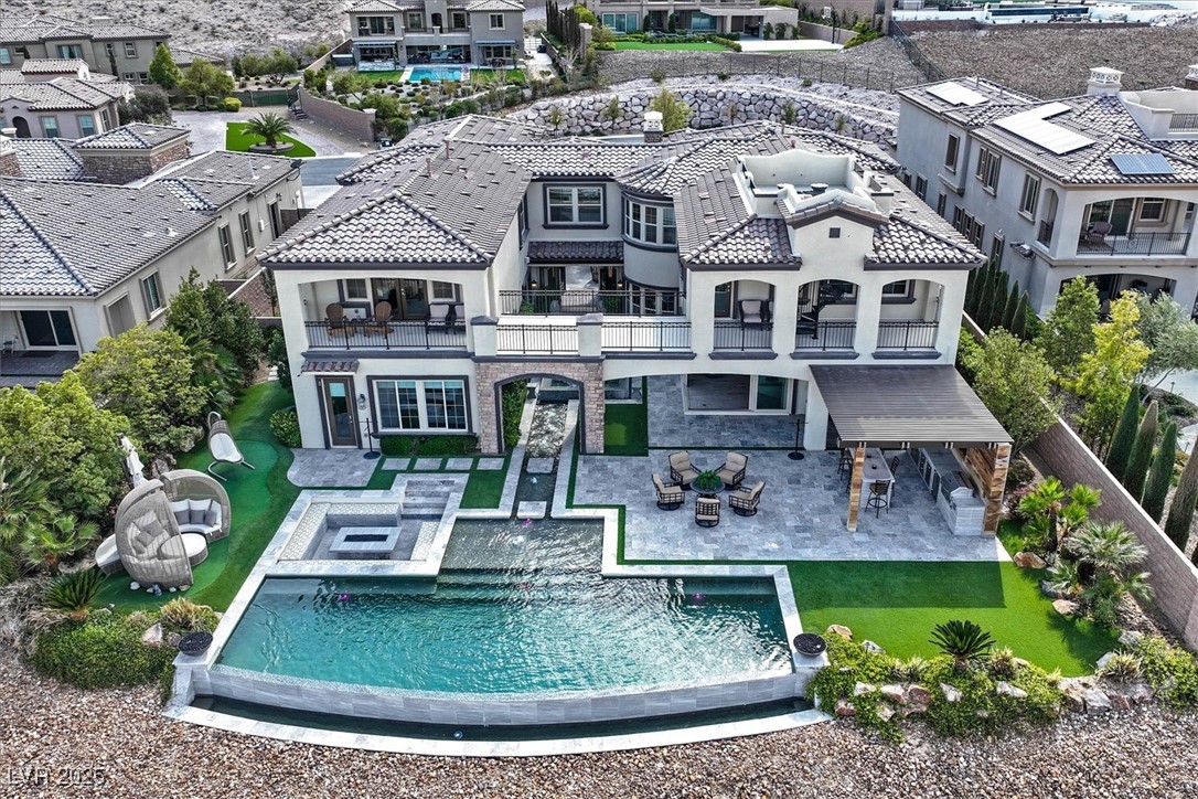 10 Olympia Outlook Drive