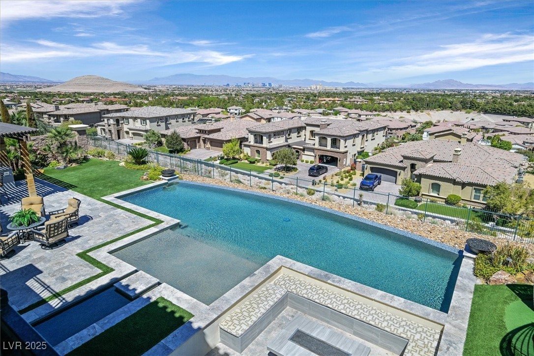 10 Olympia Outlook Drive