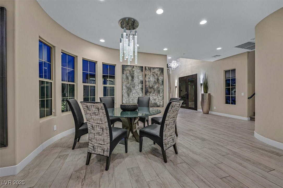 10 Olympia Outlook Drive