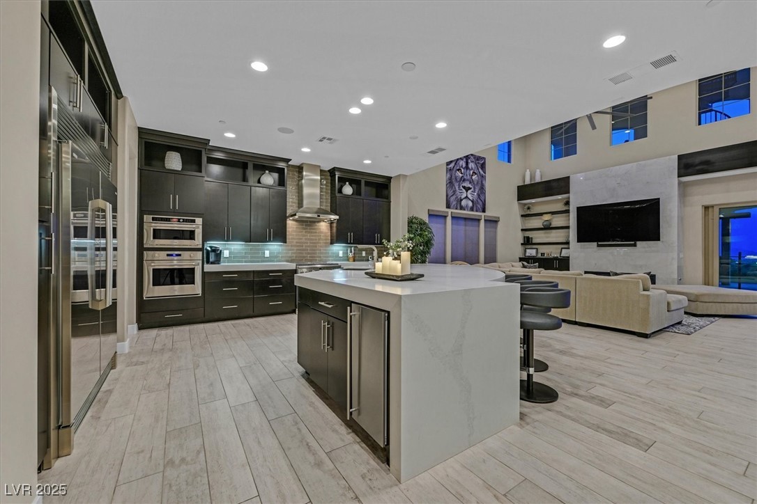 10 Olympia Outlook Drive