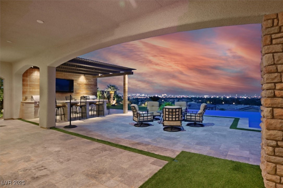 10 Olympia Outlook Drive