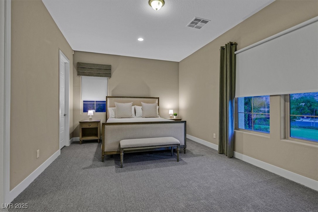 10 Olympia Outlook Drive