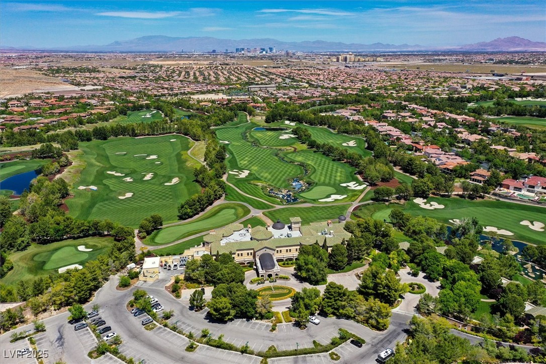 10 Olympia Outlook Drive