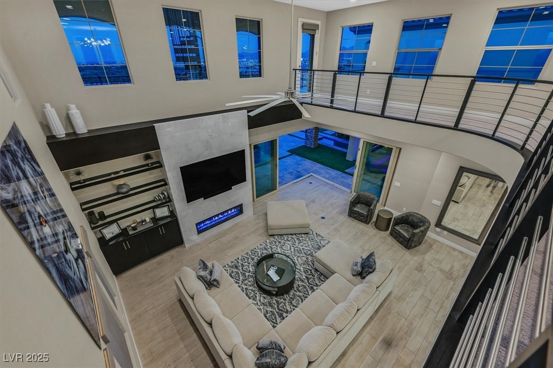 10 Olympia Outlook Drive