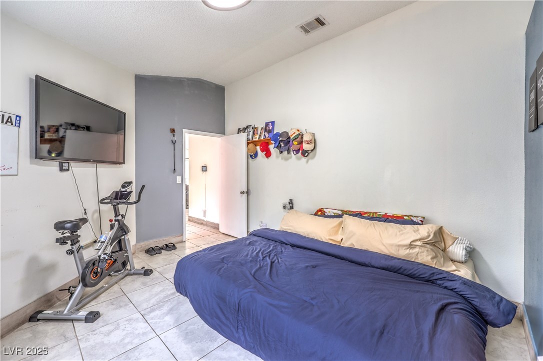 2744 Ironside Drive
