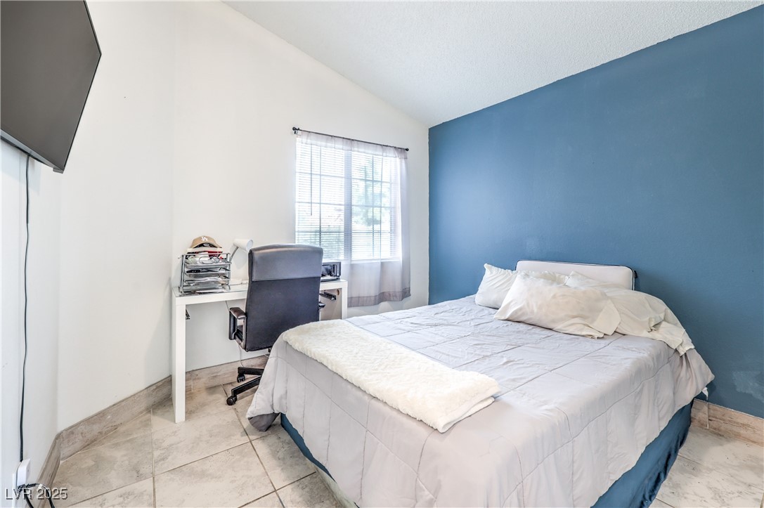 2744 Ironside Drive