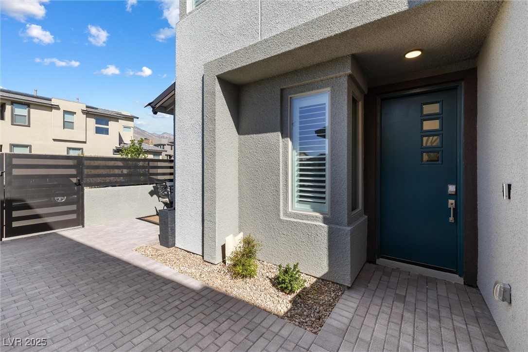 818 Parker Mesa Street