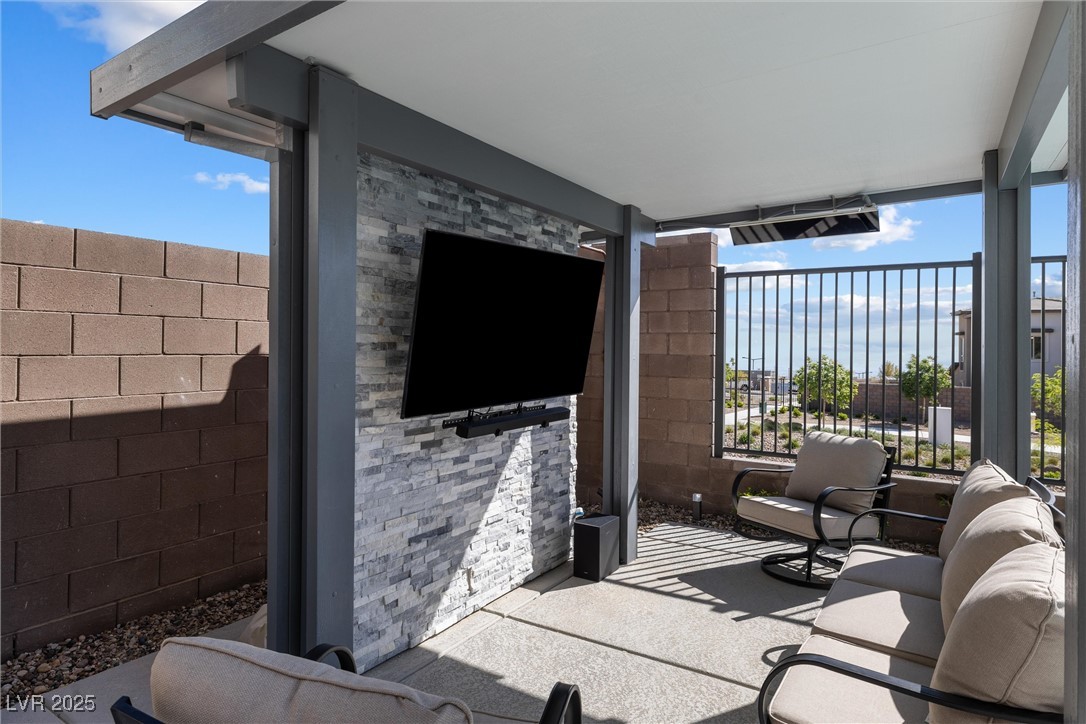 818 Parker Mesa Street