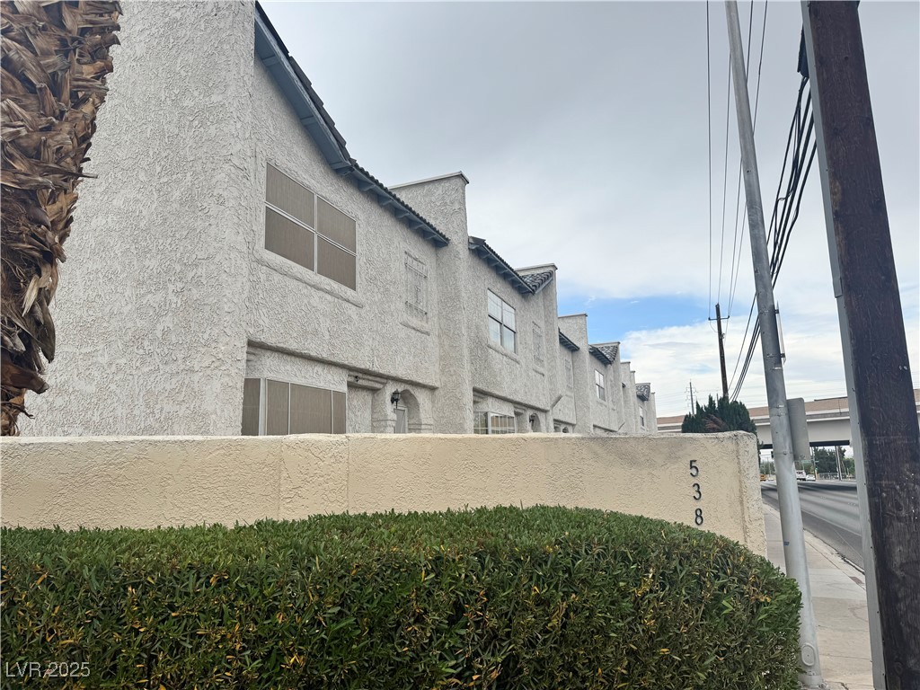 5383 Mountain Vista Street 31
