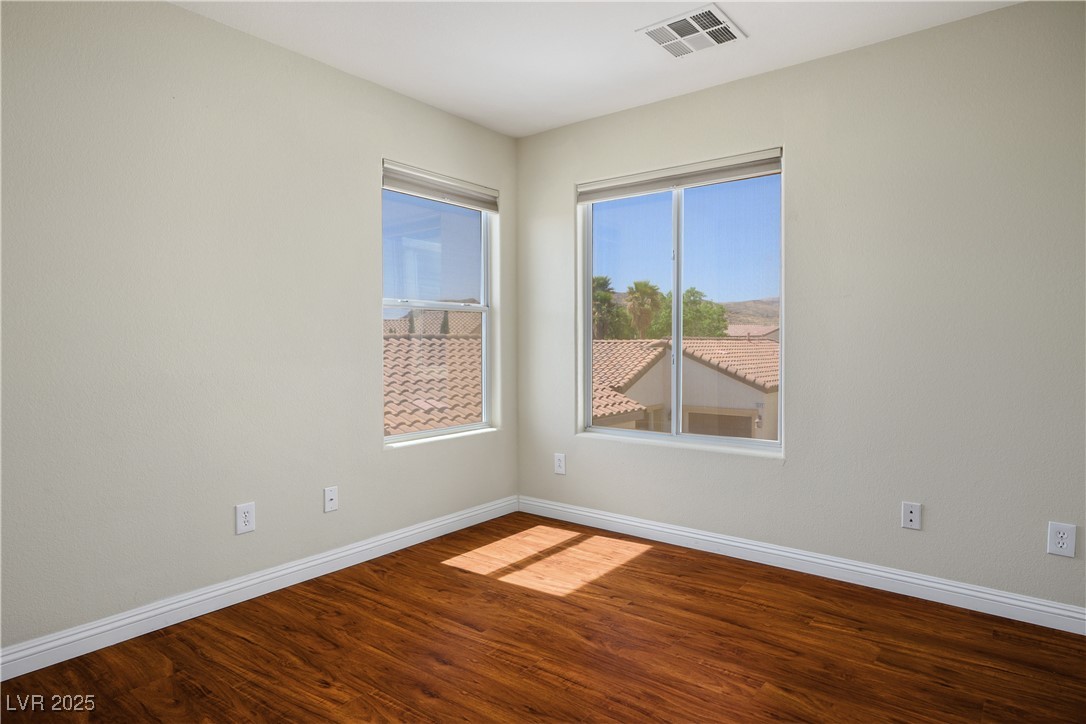 1024 Larkspur Point Court