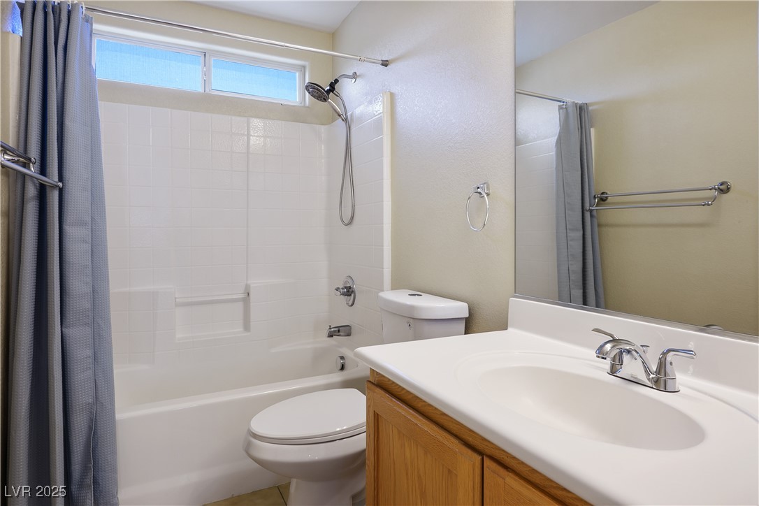 1024 Larkspur Point Court