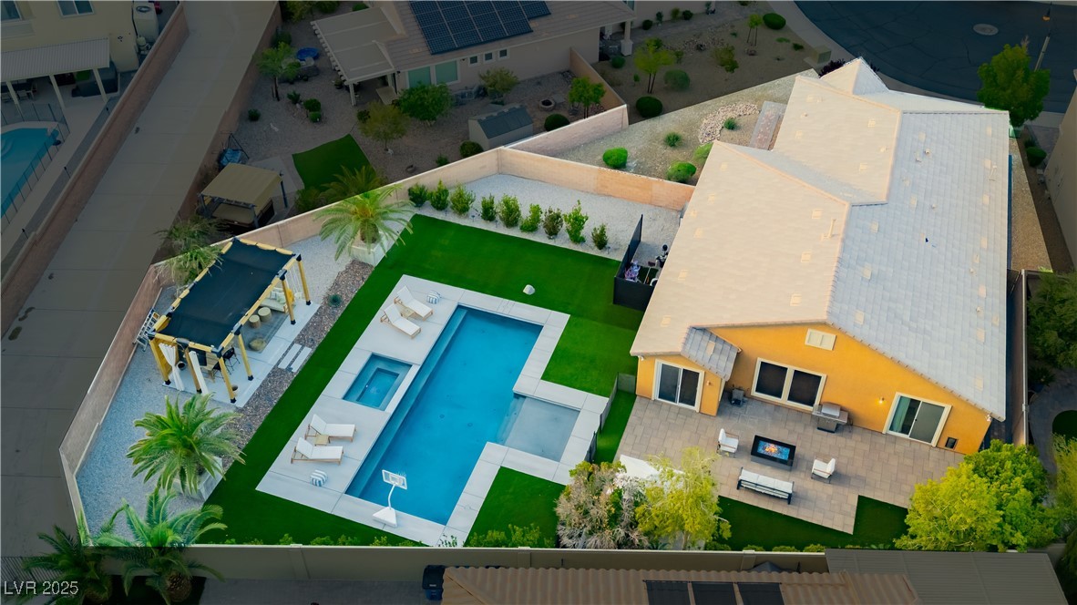 1025 Via Capannoli Terrace
