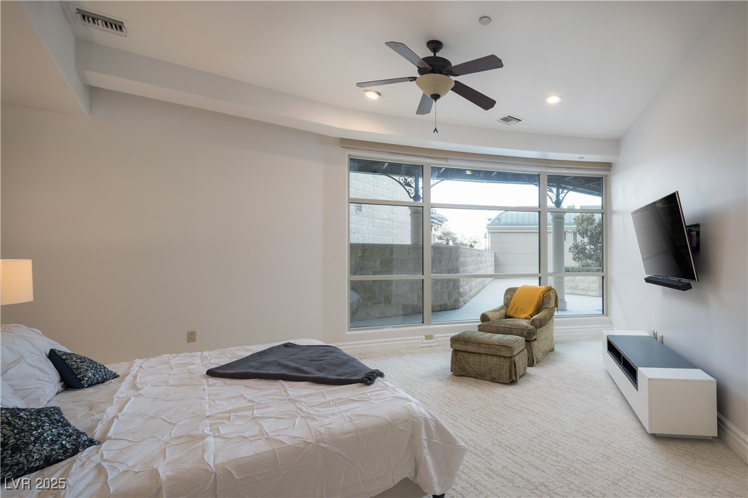 9101 Alta Drive 101