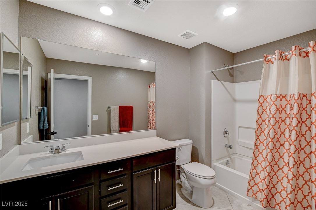 2853 Cabrillo Terrace Street