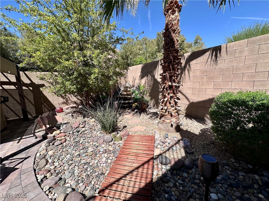 2732 Lawrencekirk Court
