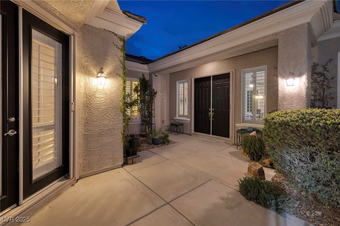 2304 Rosendale Village Avenue
