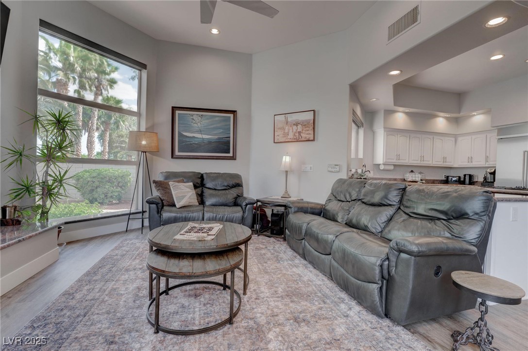 4594 Blue Mesa Way
