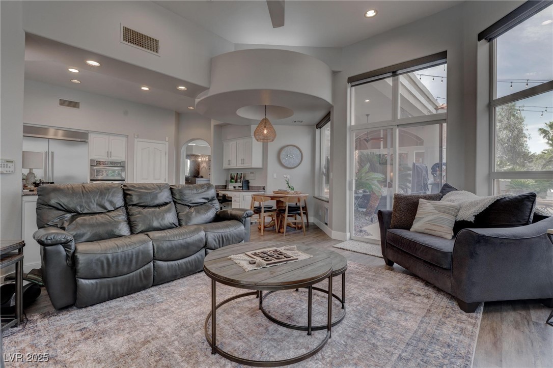 4594 Blue Mesa Way