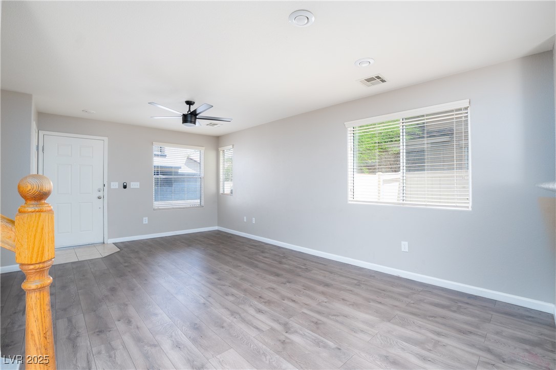 8174 Amphora Street