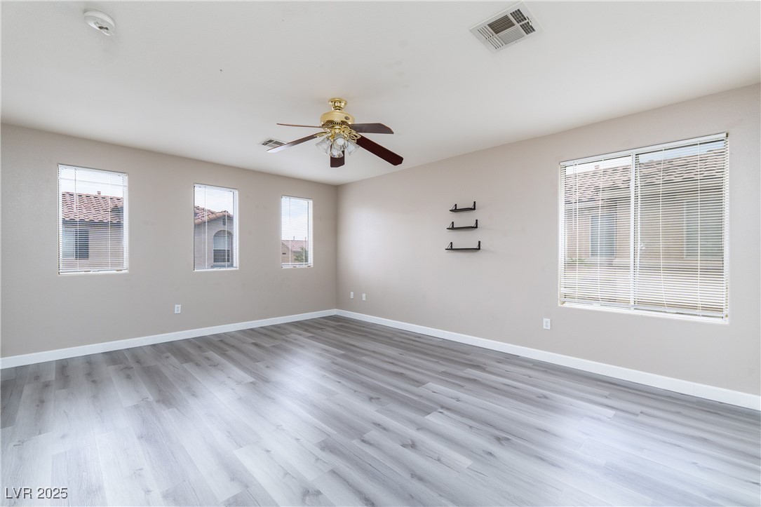 8174 Amphora Street