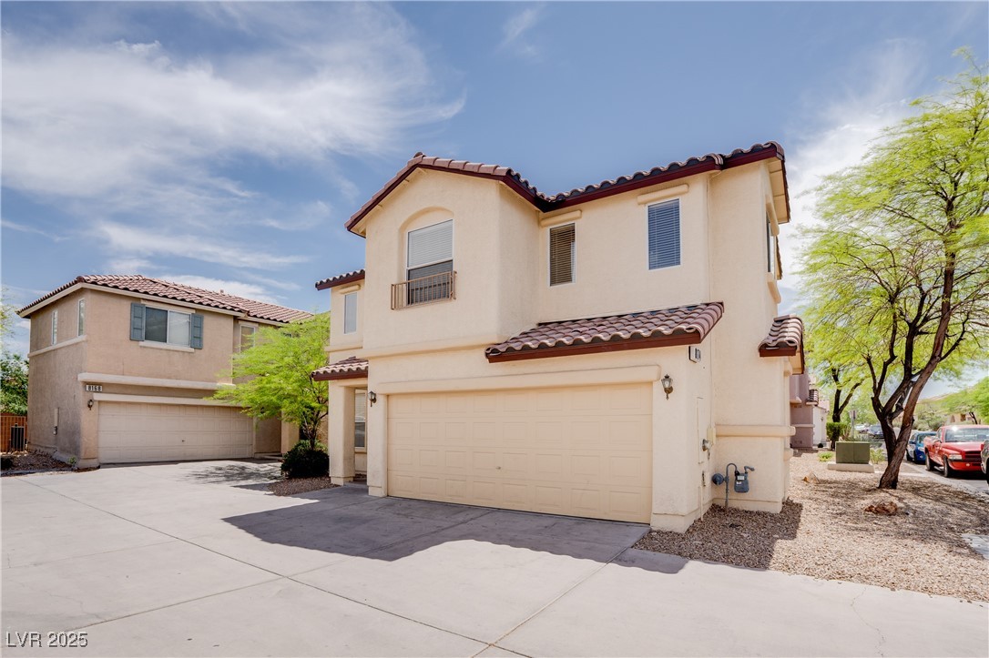 8174 Amphora Street