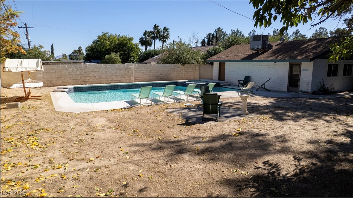 4012 Vegas Drive