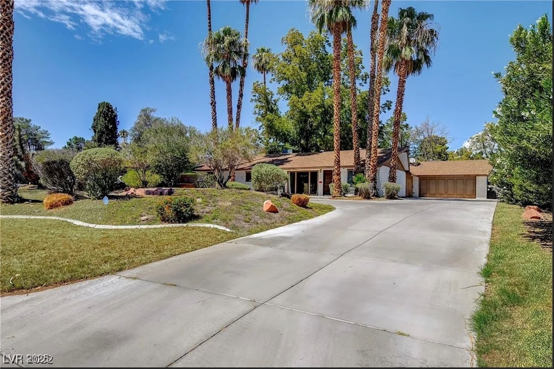 4012 Vegas Drive