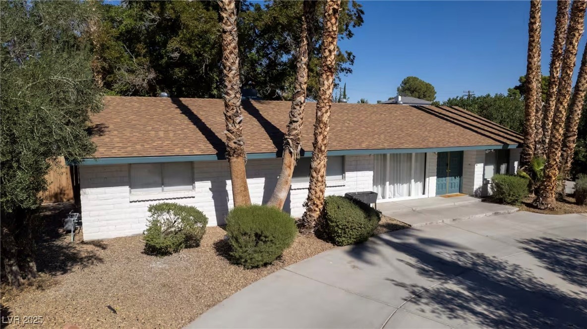 4012 Vegas Drive
