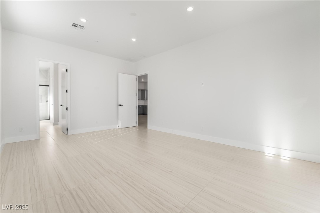 60 Pecos Street