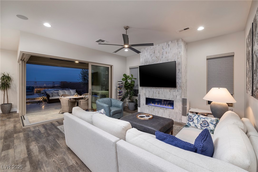 3000 Dusky Willow Lane