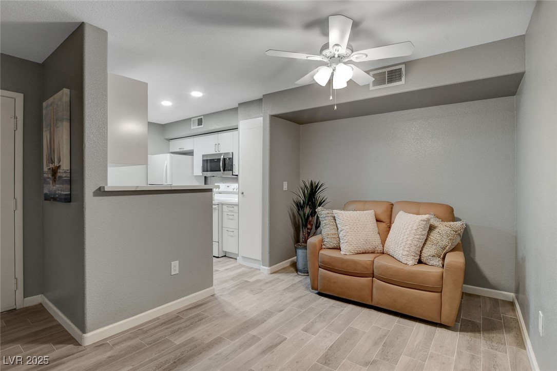 2300 East Silverado Ranch Boulevard 1123