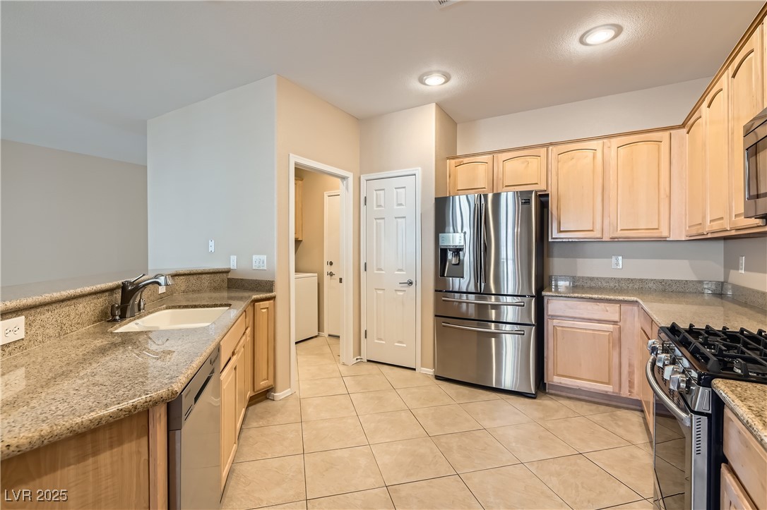 2167 Shadow Canyon Drive