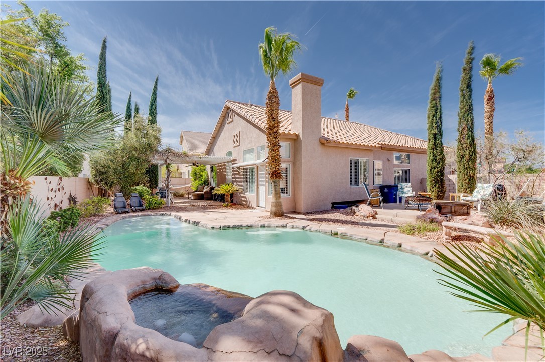7815 Windward Road