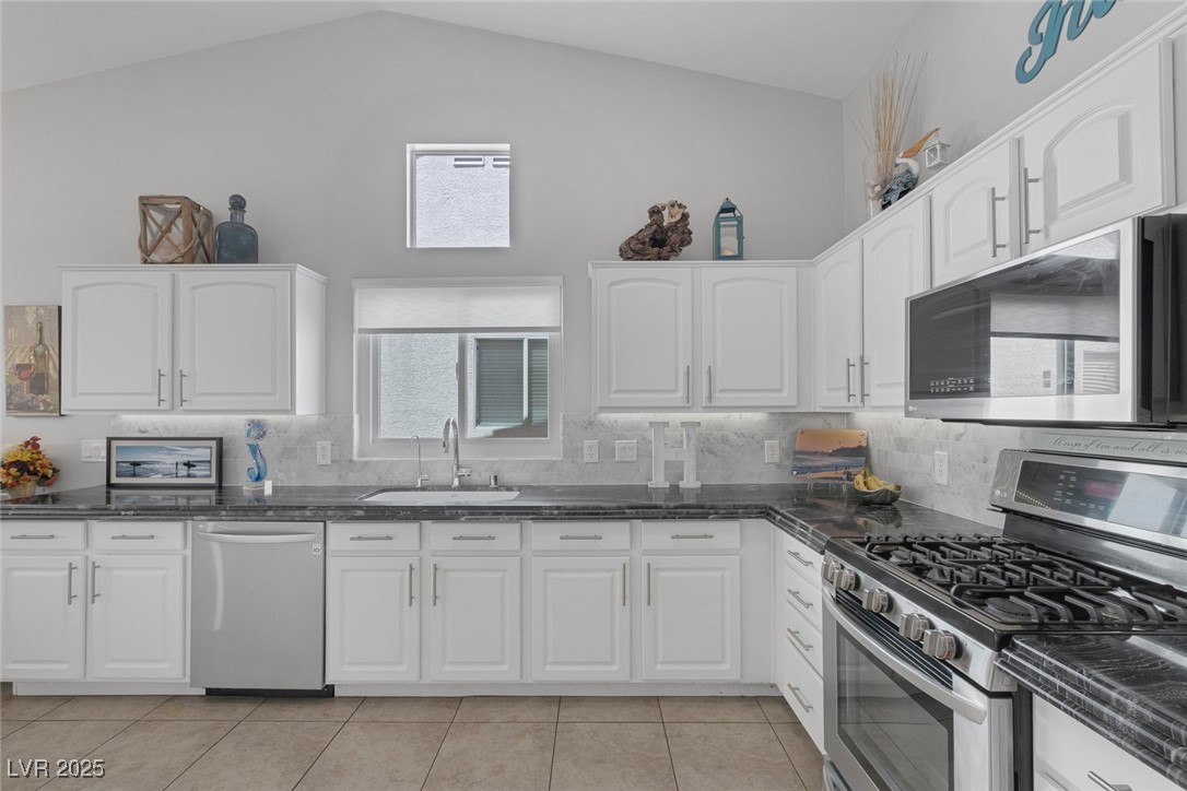 5205 Molveno Court